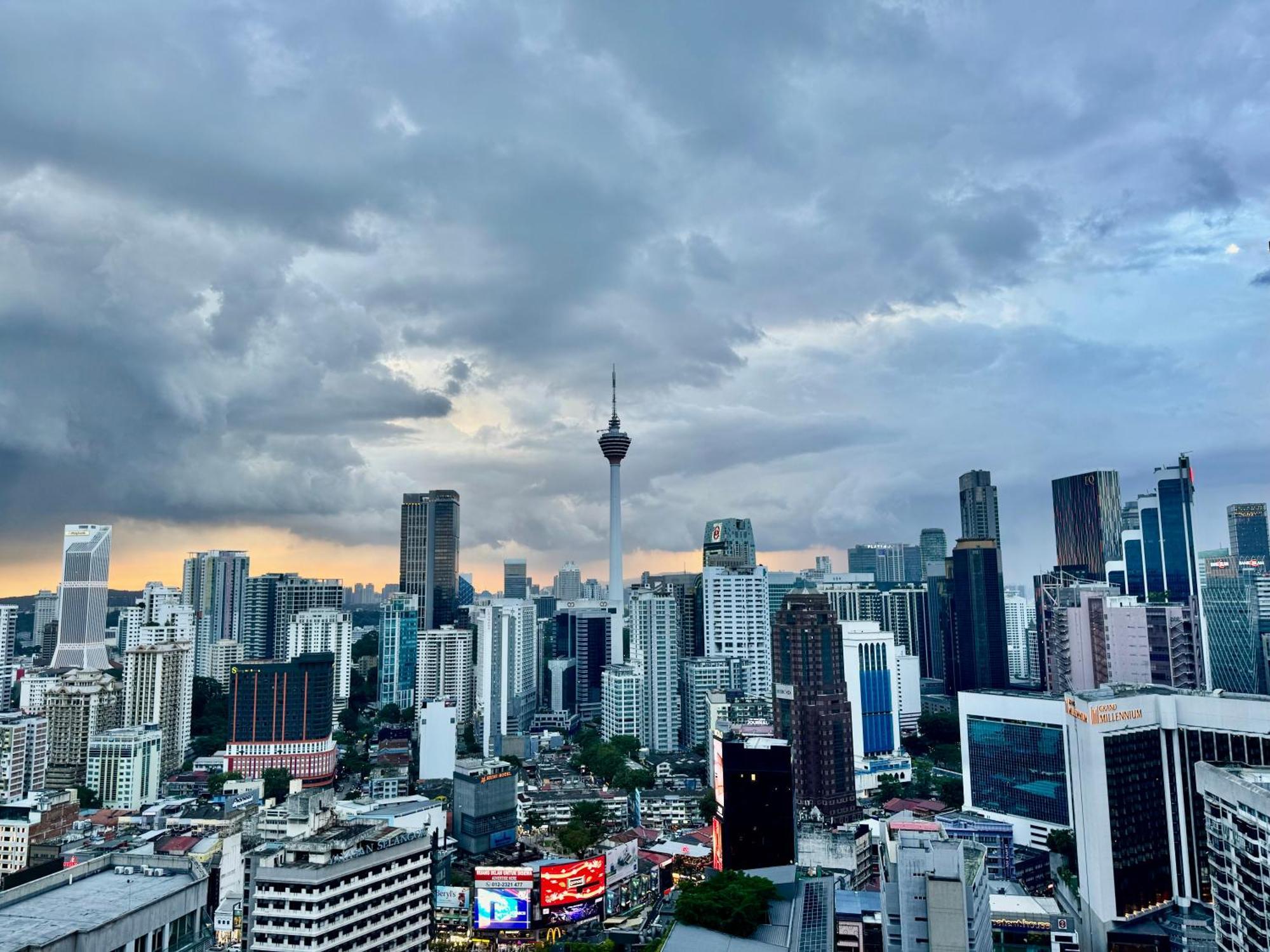 קואלה לומפור Klcc Suites At Axon By Skypool מראה חיצוני תמונה